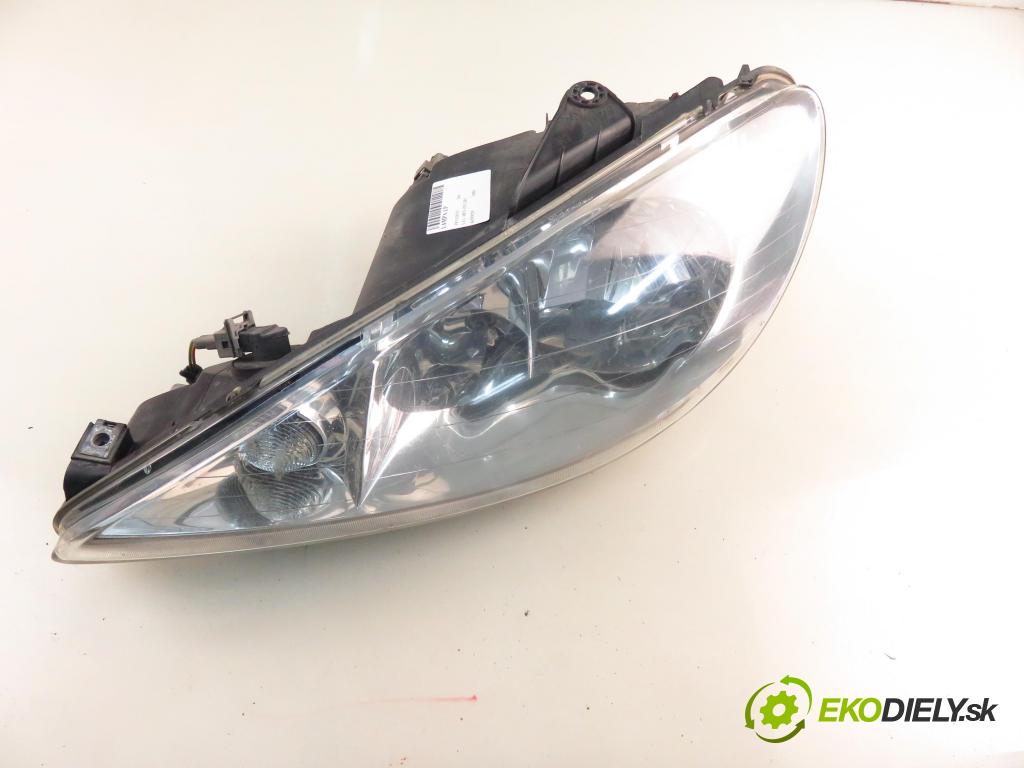 PEUGEOT 206 liftback (2A/C) HB 2003 440,00 1.1 i - HFX (TU1JP) 1124,00 světlo LP 9628666880