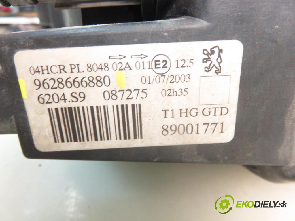 PEUGEOT 206 liftback (2A/C) HB 2003 440,00 1.1 i - HFX (TU1JP) 1124,00 světlo LP 9628666880