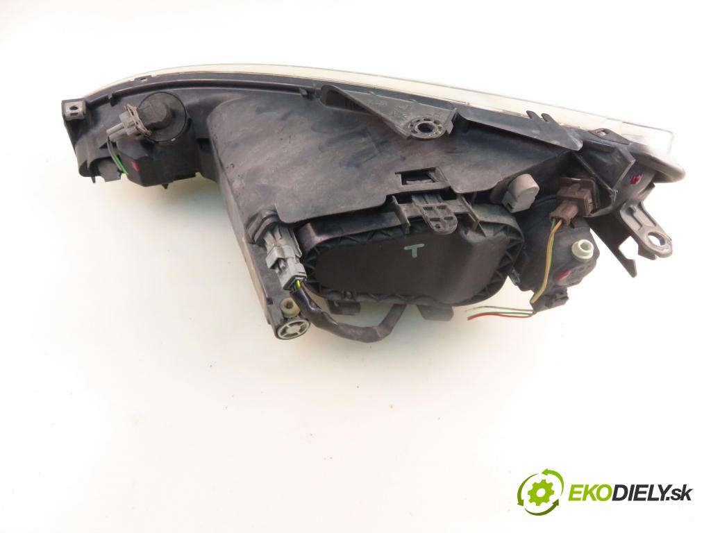 PEUGEOT 206 liftback (2A/C) HB 2003 440,00 1.1 i - HFX (TU1JP) 1124,00 světlo PP 9628666780