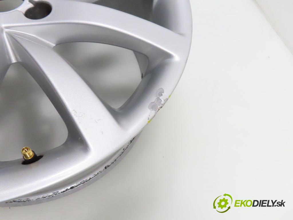 AUDI   0    disky / disk 8K0601025BT