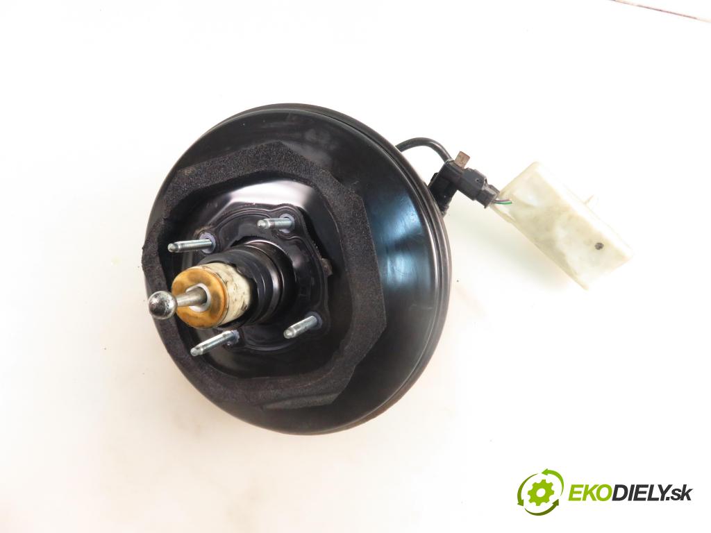 CITROEN DS4 HB 2013 84,00 1.6 HDi 115 - 9HD (DV6C) 1560,00 Posilovač 0204711153 ; 9674749280 (Servočerpadlo, pumpa riadenia)