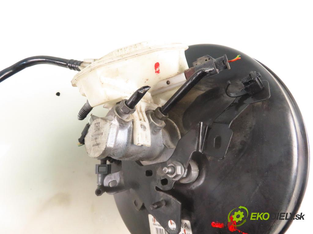 CITROEN DS4 HB 2013 84,00 1.6 HDi 115 - 9HD (DV6C) 1560,00 Posilovač 0204711153 ; 9674749280 (Servočerpadlo, pumpa riadenia)