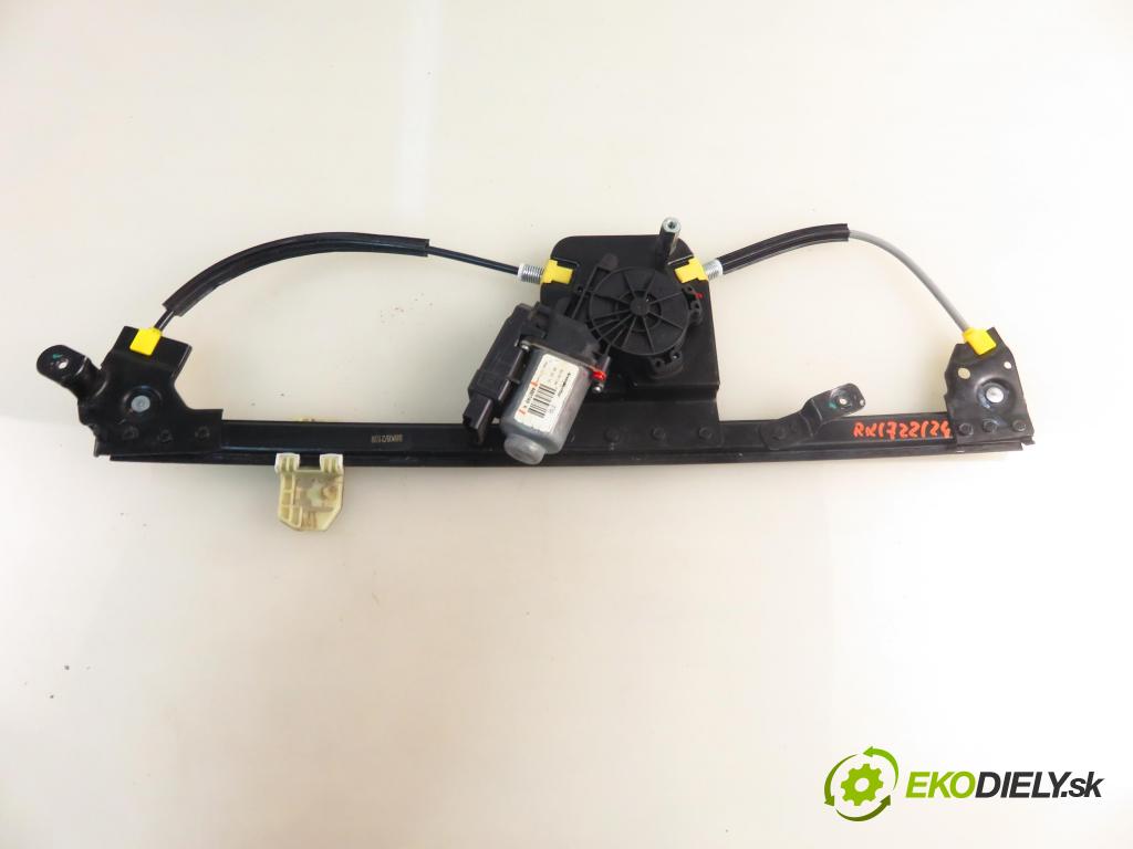 RENAULT SCENIC II (JM0/1_) MINIVAN 2004 88,00 1.9 DCI - F9Q 812 1870,00 mechanismus oken PPE 400749K