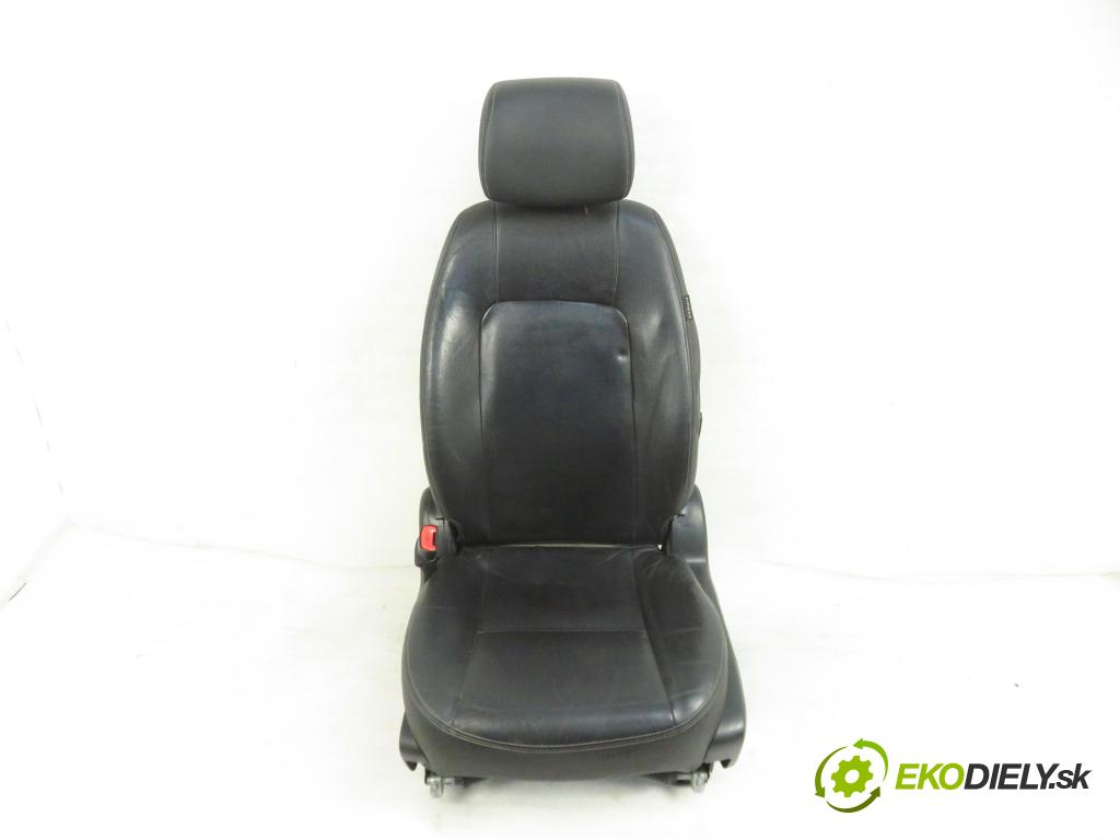 CHEVROLET CAPTIVA (C100, C140) SUV 2012 135,00 2.2 D 4WD 184 - Z 22 D1 2231,00 Sedadlo šoféri