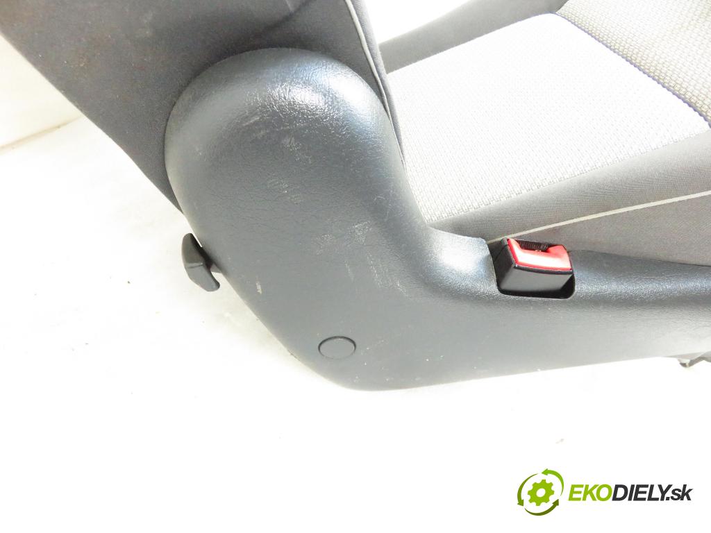 VW SHARAN (7M8, 7M9, 7M6) MINIVAN 2007 103,00 2.0 TDI - BRT 1968,00 Sedadlo 2 rad ľavy