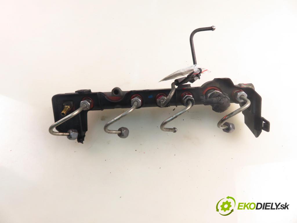 RENAULT LAGUNA II Grandtour (KG0/1_) KOMBI 2007 88,00 1.9 dCi 120 - F9Q 750 1870,00 Lišta vstrekovacia 8200396999 ; 0445214078 ; 0281002719 (Vstrekovacia lišta)