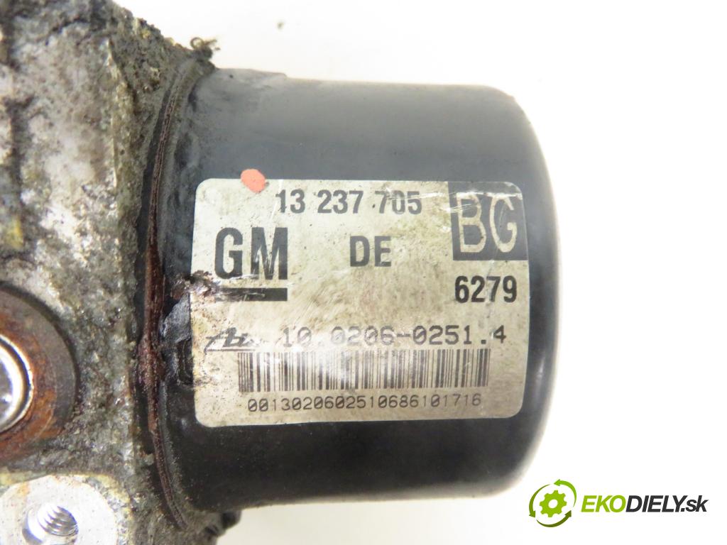 OPEL ZAFIRA B (A05) MINIVAN 2006 103,00 1.8 - Z 18 XER 1796,00 Pumpa ABS 10096005663 ; 13237705BG (Pumpa ABS)