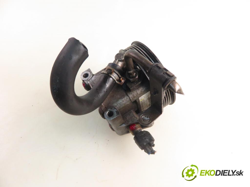 FORD FOCUS Turnier (DNW) KOMBI 2004 74,00 1.6 16V - FYDC 1596,00 Pumpa servočerpadlo 2S413A696AA ; 7613955117 (Servočerpadlo, pumpa riadenia)