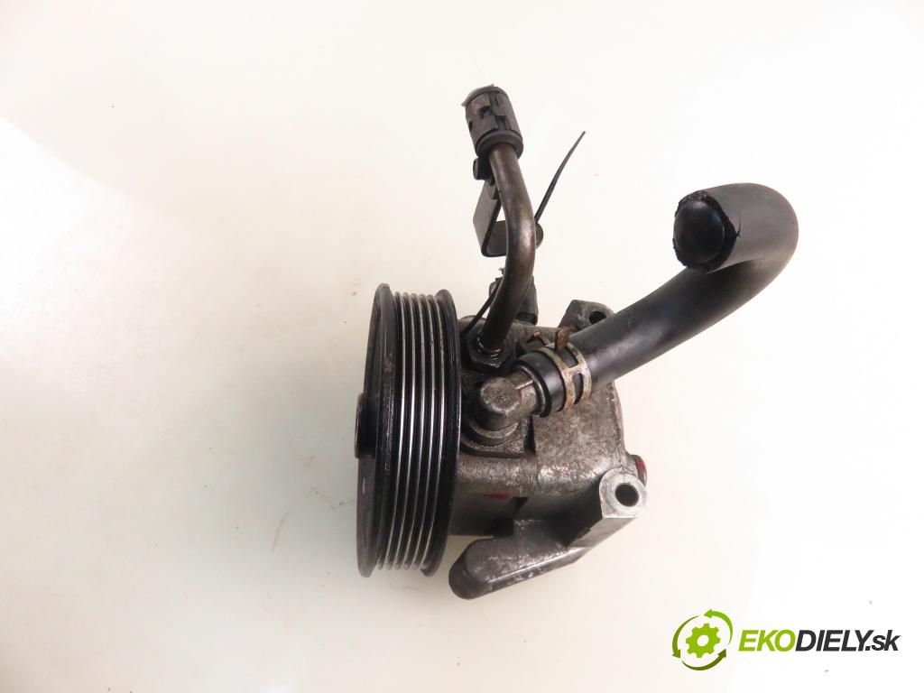 FORD FOCUS Turnier (DNW) KOMBI 2004 74,00 1.6 16V - FYDC 1596,00 Pumpa servočerpadlo 2S413A696AA ; 7613955117 (Servočerpadlo, pumpa riadenia)