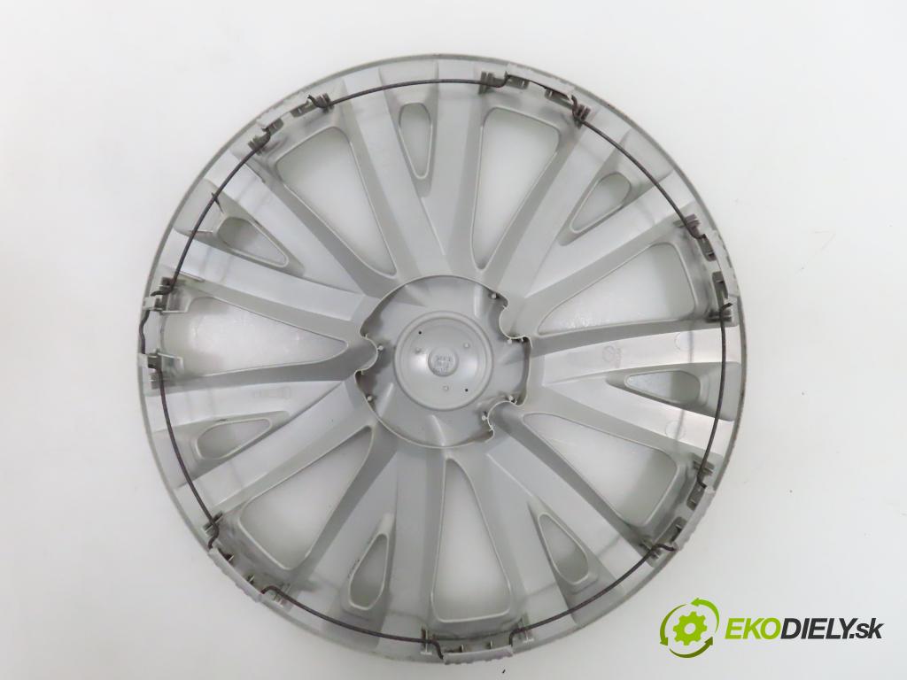 VW 0 puklica 5G0601147B