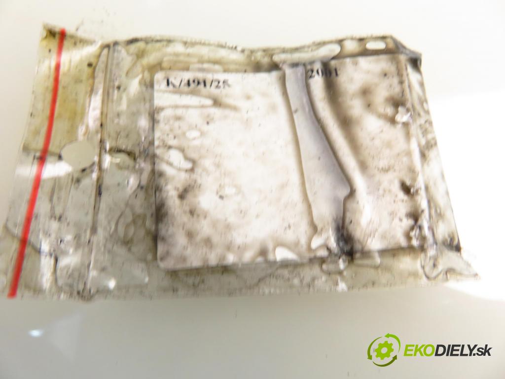 MERCEDES-BENZ KLASA C (W203) SEDAN 2001 85,00 C 200 CDI 116 - OM 611.962 2148,00 Pumpa servočerpadlo  (Servočerpadlo)