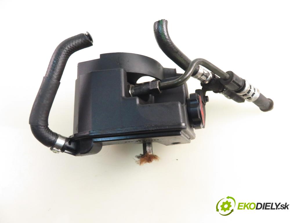 CITROEN XSARA PICASSO (N68) MINIVAN 2004 70,00 1.6 - NFV (TU5JP) 1587,00 Pumpa servočerpadlo  (Servočerpadlo)