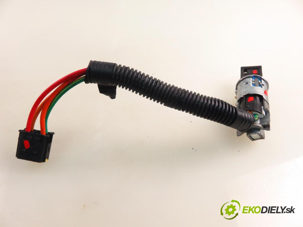 RENAULT SCENIC I (JA0/1_) MINIVAN 2001 79,00 1.6 16V 107 - K4M 700 1598,00 spinačka  (Spínacia skrinka)