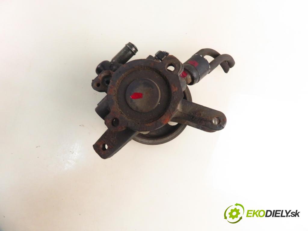 TOYOTA COROLLA (_E11_) SEDAN 1999 63,00 1.4 1332,00 Pumpa servočerpadlo  (Servočerpadlo)