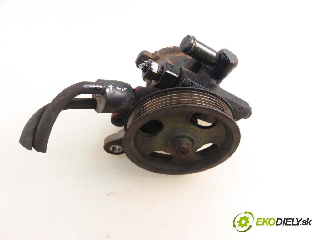 TOYOTA COROLLA (_E11_) SEDAN 1999 63,00 1.4 1332,00 Pumpa servočerpadlo  (Servočerpadlo)