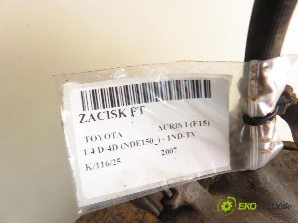 TOYOTA AURIS (_E15_) HB 2007 66,00 1.4 D-4D 90 - 1ND-TV 1364,00 Brzdič strmeň pravé zadné 0204Y01989