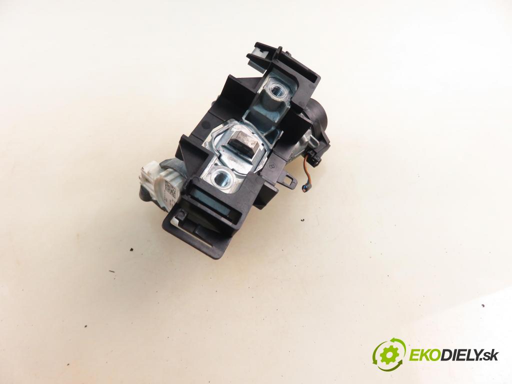 SKODA OCTAVIA II (1Z3) LIFTBACK 2008 75,00 1.6 - BSF 1595,00 spinačka 1K0905851B (Spínacia skrinka)