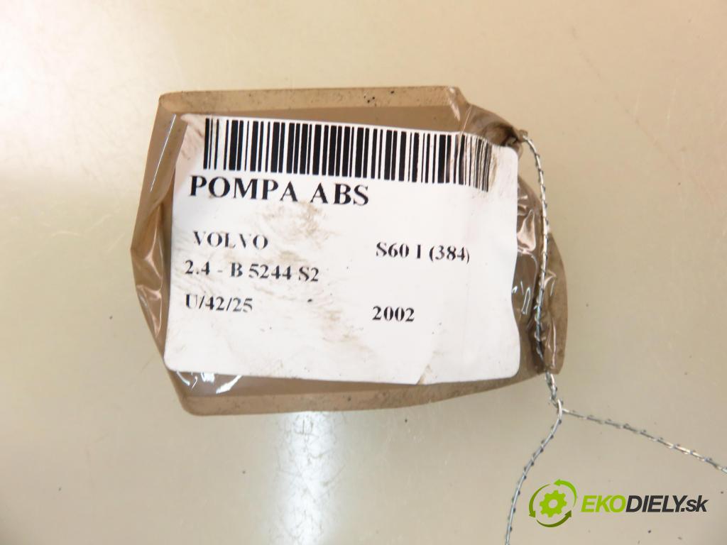VOLVO S60 I (384) SEDAN 2002 103,00 2.4 140 - B 5244 S2 2435,00 Pumpa ABS 8671224 ; 5WK84002 ; 10092504033 (Pumpa ABS)