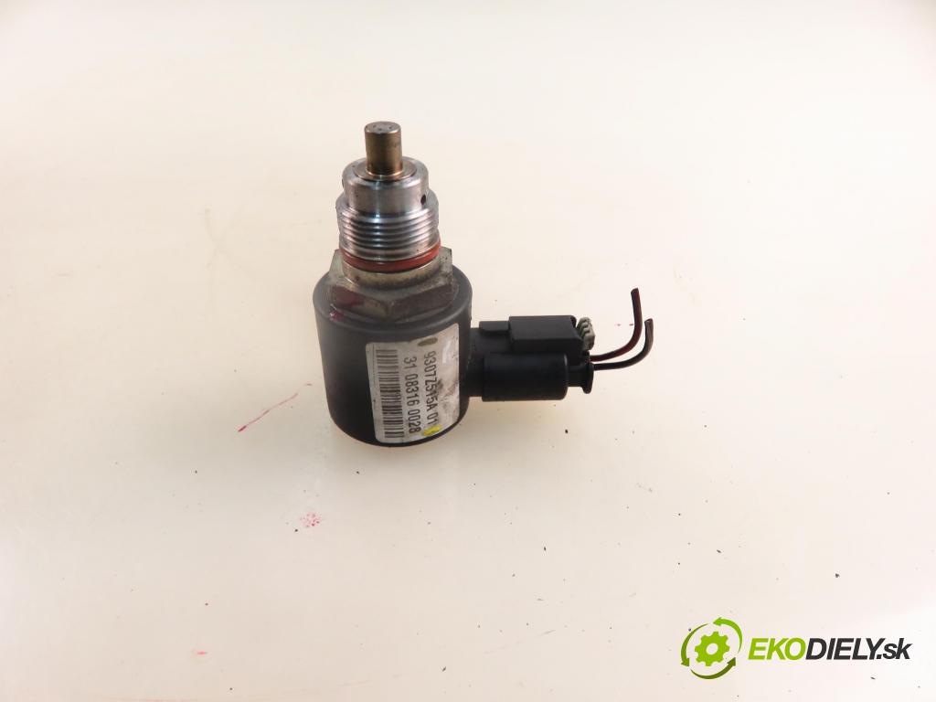 MERCEDES-BENZ KLASA C T-Model (S204) KOMBI 2009 100,00 C 200 CDI (204.207) - OM 646.811 2148,00 Snímač tlaku paliva 9307Z515A01
