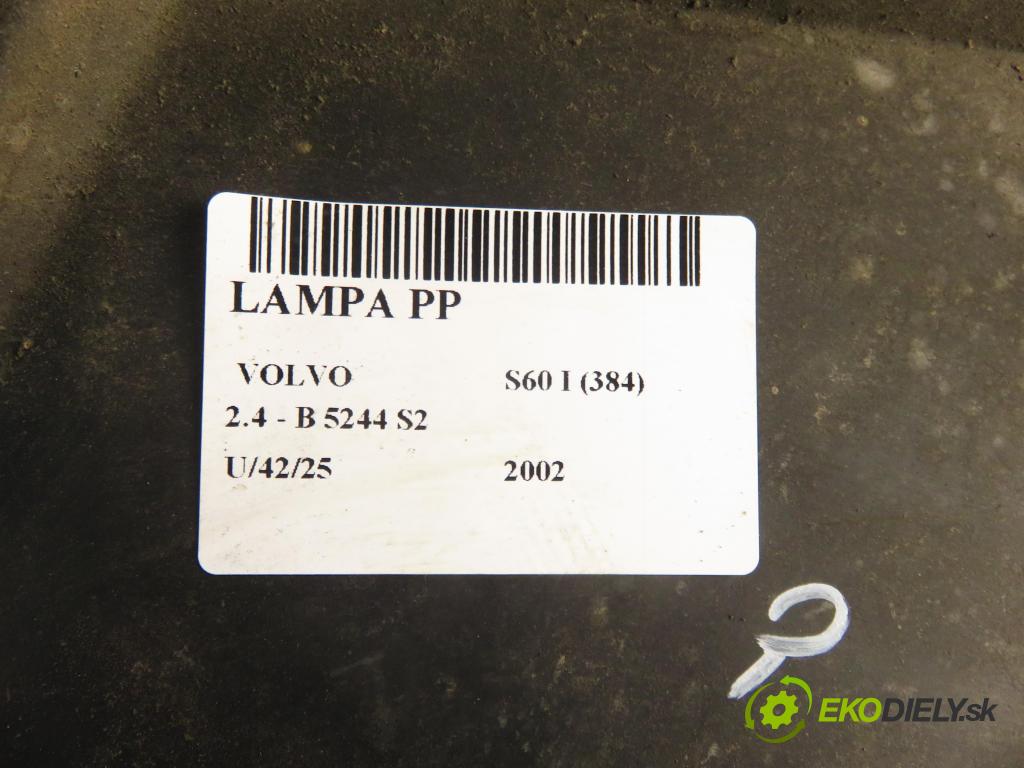 VOLVO S60 I (384) SEDAN 2002 103,00 2.4 140 - B 5244 S2 2435,00 světlo PP 8620687