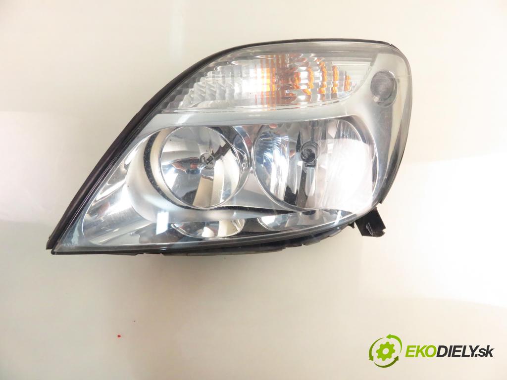 RENAULT SCENIC I (JA0/1_) MINIVAN 2001 79,00 1.6 16V 107 - K4M 700 1598,00 světlo LP 7700432098 ; 7701047604