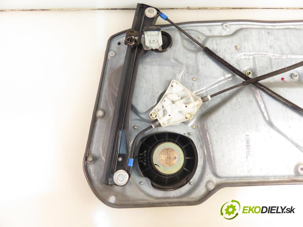 SEAT IBIZA III (6L1) HB 2002 47,00 1.2 12V - AZQ 1198,00 mechanismus oken 3D 6L3837751L ; 6Q2959802A ; 6L3837755J