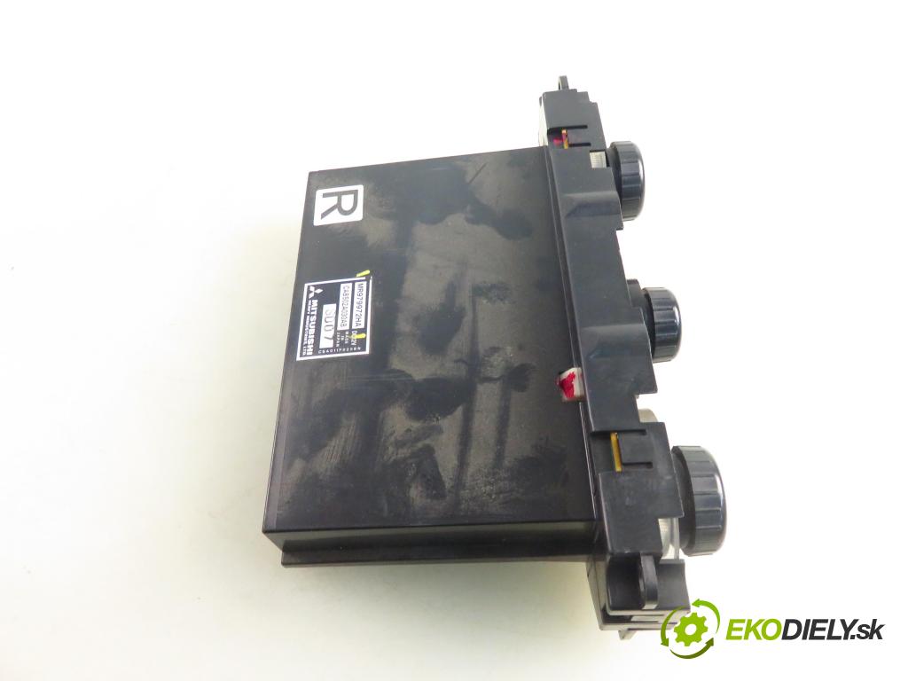 MITSUBISHI OUTLANDER I (CU_W) SUV 2004 100,00 2.0 (CU2W) - 4G63 (DOHC 16V) 1997,00 Panel kúrenia KLIMATIZACE: MR979972HA