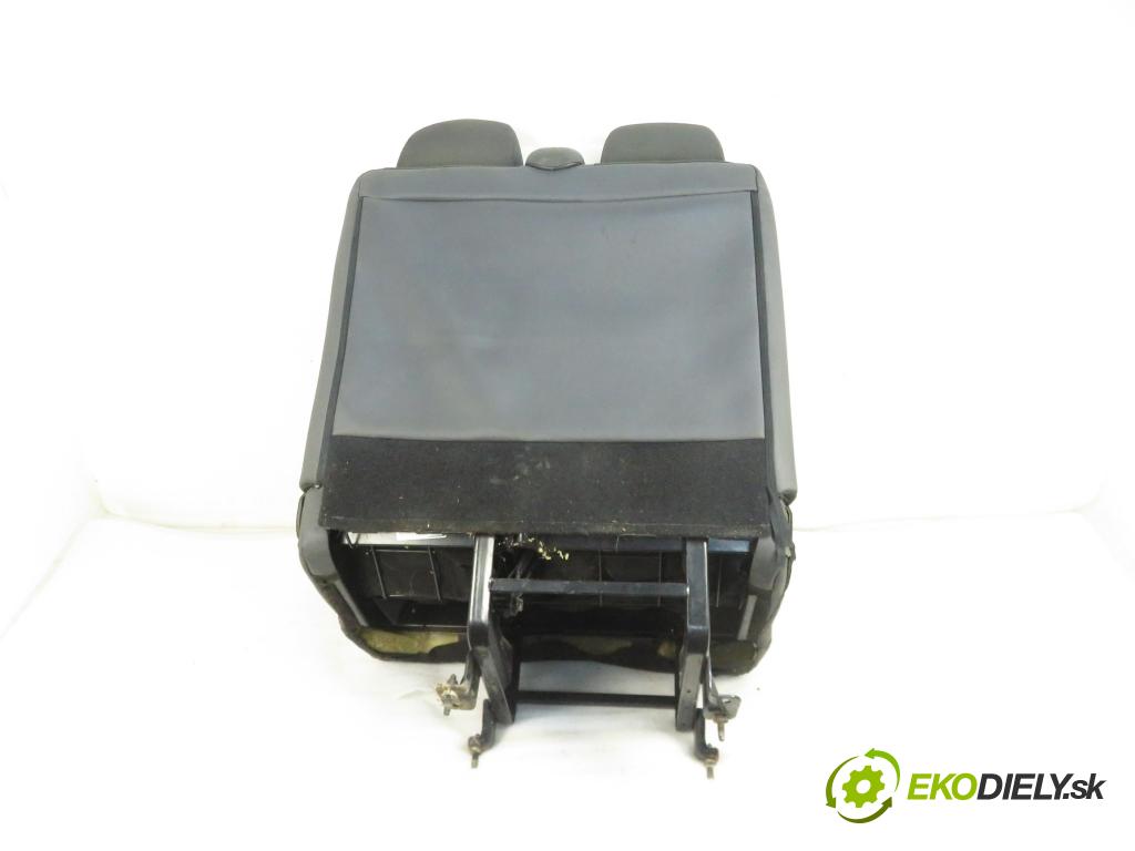 PEUGEOT EXPERT Skrzynia (VF3A_, VF3U_, VF3X_) FURGON 2010 66,00 1.6 HDi 90 16V - 9HU (DV6UTED4) 1560,00 Sedadlo CESTUJÚCI/PP