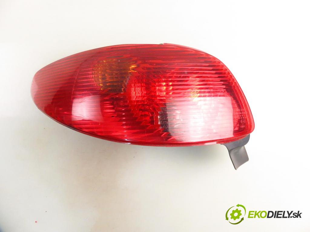 PEUGEOT 206 liftback (2A/C) HB 2007 50,00 1.4 HDi 8V 70 - 8HZ 1398,00 Svetlo ľavé zadné