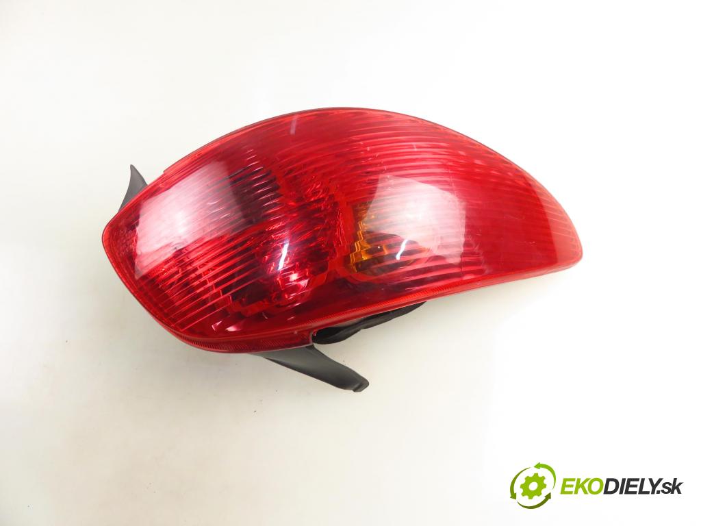 PEUGEOT 206 liftback (2A/C) HB 2007 50,00 1.4 HDi 8V 70 - 8HZ 1398,00 Svetlo ľavé zadné