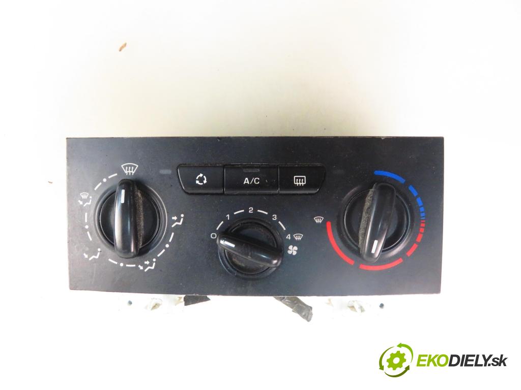 PEUGEOT EXPERT Skrzynia (VF3A_, VF3U_, VF3X_) FURGON 2010 66,00 1.6 HDi 90 16V - 9HU (DV6UTED4) 1560,00 Panel kúrenia KLIMATIZACE: 1400153380