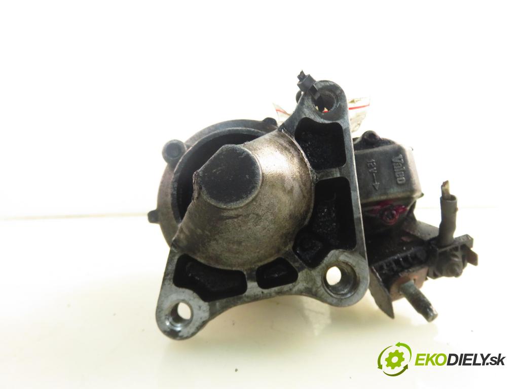 RENAULT KANGOO (KC0/1_) KOMBI 2003 70,00 1.6 16V - K4M 752 1598,00 startér 8200049826B (Startér)