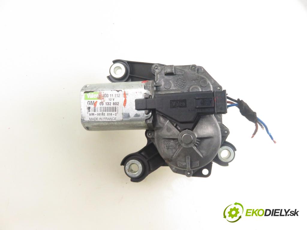 OPEL CORSA C (X01) HB 2002 55,00 1.2 16V 75 - Z 12 XE 1199,00 Motorček stierače zadné 09132802 ; 53011112