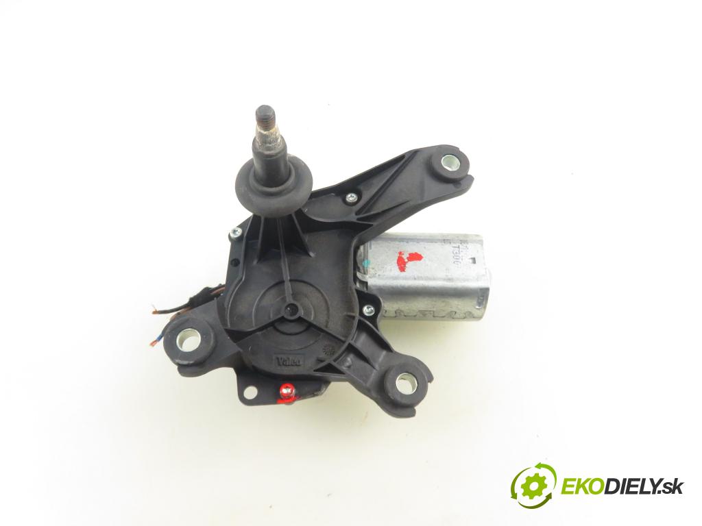OPEL CORSA C (X01) HB 2002 55,00 1.2 16V 75 - Z 12 XE 1199,00 Motorček stierače zadné 09132802 ; 53011112