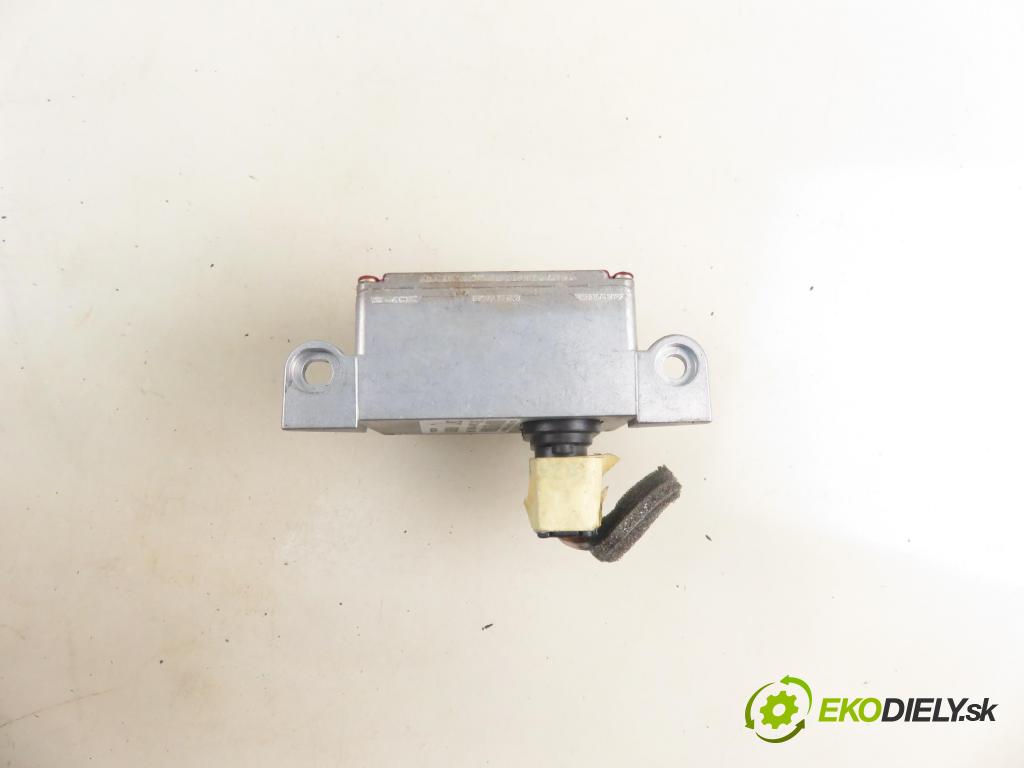 VOLVO S60 I (384) SEDAN 2002 103,00 2.4 140 - B 5244 S2 2435,00 snímač ESP 8688069 ; 10098504024 ; 8688068