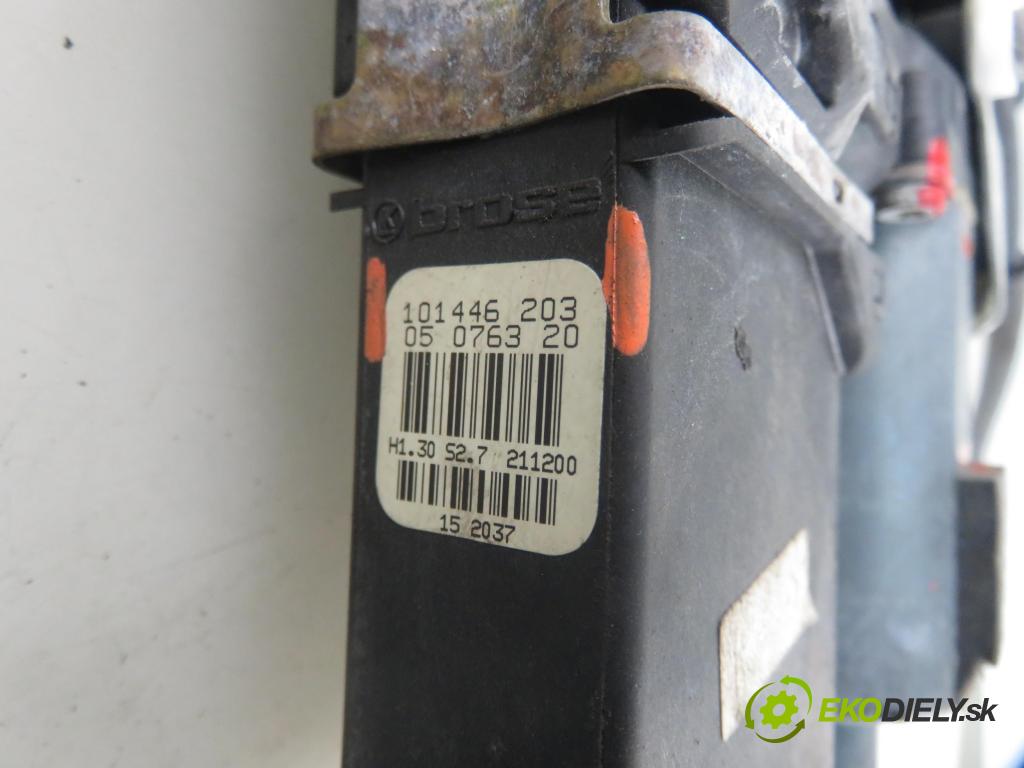 SKODA OCTAVIA I (1U2) LIFTBACK 1998 66,00 1.9 TDI 90- AGR 1896,00 mechanismus oken 101446203 ; 0130821731