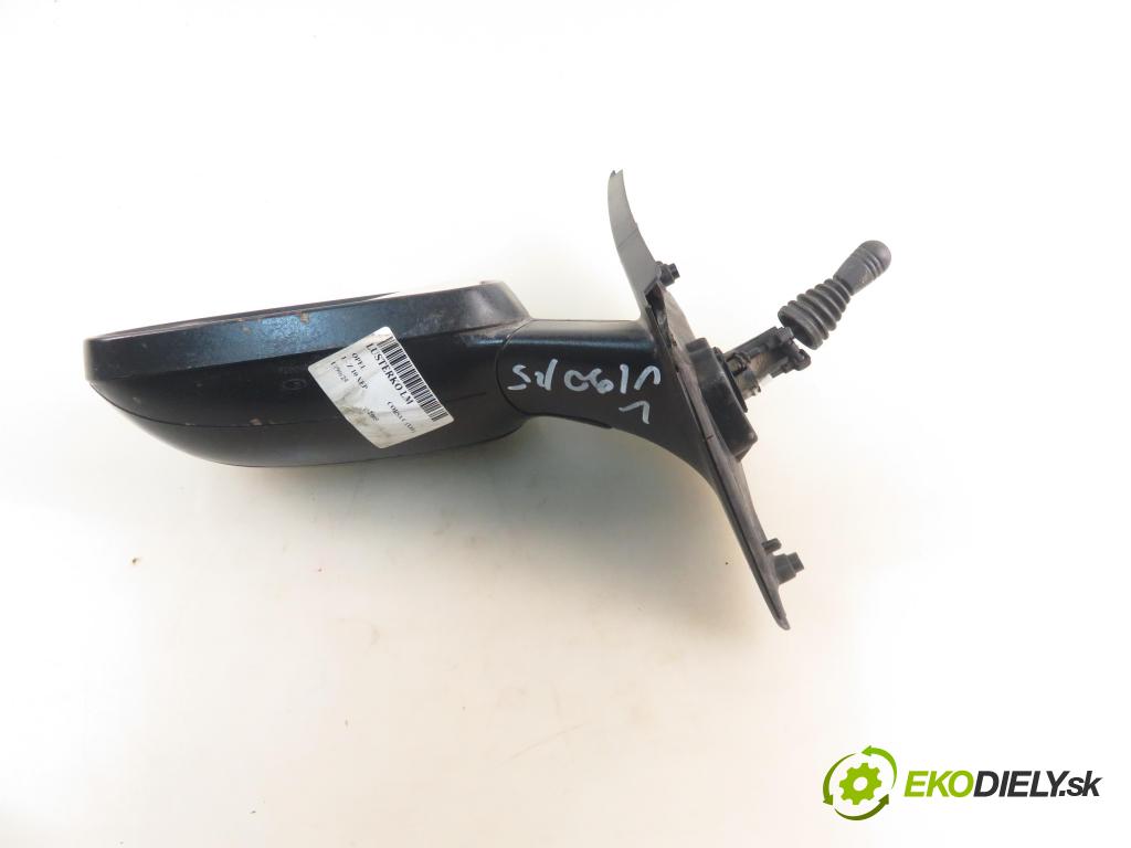 OPEL CORSA C (X01) HB 2005 44,00 1 - Z 10 XEP 998,00 zpětné zrcátko
