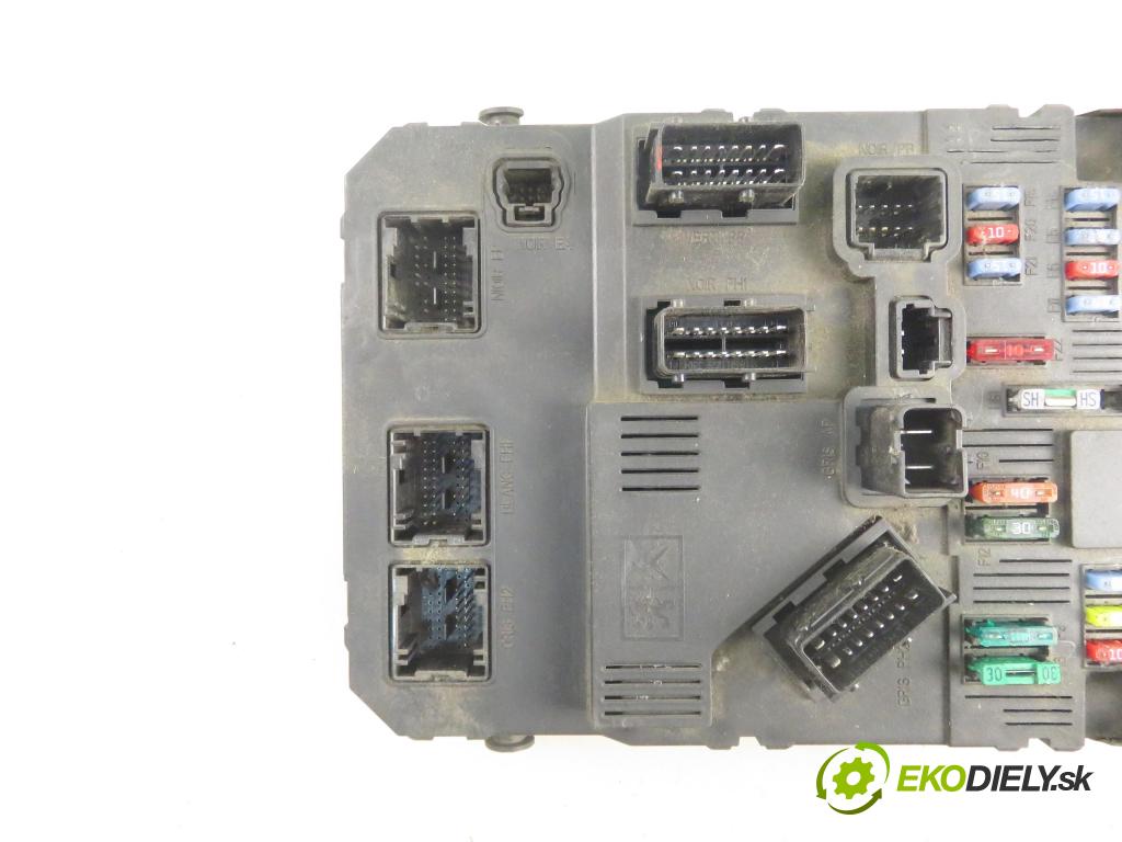 CITROEN C3 I (FC_) HB 2003 50,00 1.4 HDi 8V - 8HX 1398,00 MODUL BSI S118085200L ; 9653667380