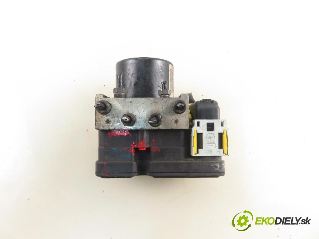 CITROEN C3 I (FC_) HB 2003 50,00 1.4 HDi 8V - 8HX 1398,00 Pumpa ABS 10097011093 ; 9656493580 (Pumpa ABS)