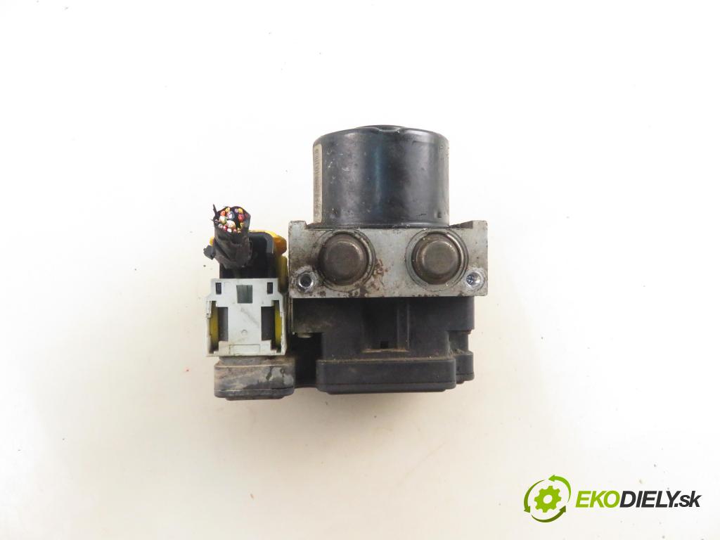 CITROEN C3 I (FC_) HB 2003 50,00 1.4 HDi 8V - 8HX 1398,00 Pumpa ABS 10097011093 ; 9656493580 (Pumpa ABS)