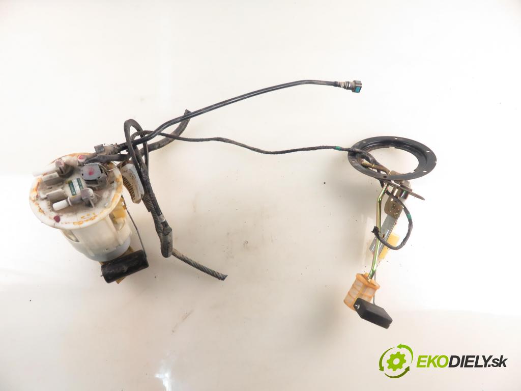 MITSUBISHI OUTLANDER I (CU_W) SUV 2006 100,00 2.0 4WD (CU2W) - 4G63 (DOHC 16V) 1997,00 pumpa paliva 1760A013