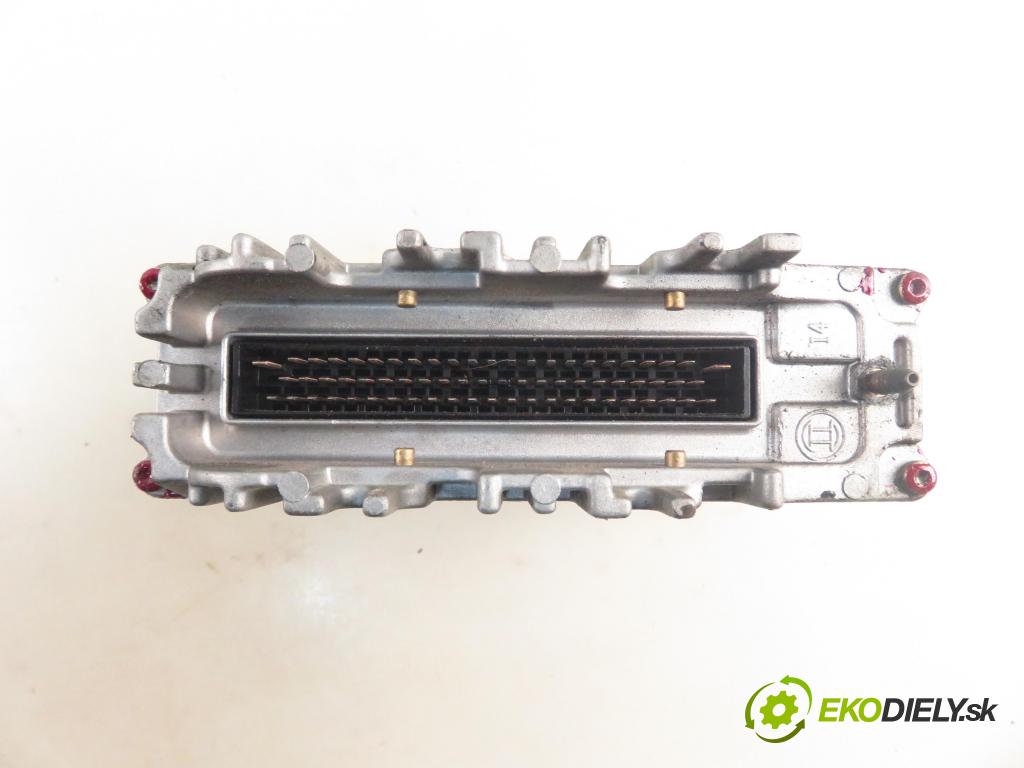 AUDI A4 (8D2, B5) SEDAN 1996 66,00 1.9 TDI - 1Z 1896,00 Riadiaca jednotka Motor 028906021BD ; 0281001438 ; 0281001439