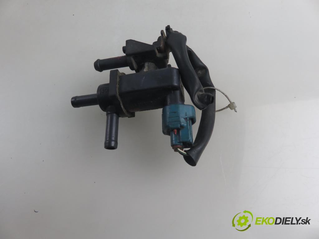 TOYOTA AVENSIS sedan (_T25_) SEDAN 2006 81,00 1.6 VVT-i (ZZT250_) 110 - 3ZZ-FE 1598,00 ELEKTROVENTIL: VAKUUM: 9008091231 ; HU1362002740
