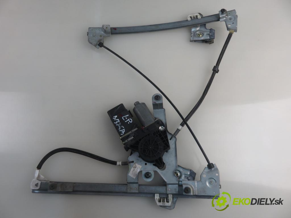 SKODA OCTAVIA I (1U2) HB 2004 66,00 1.9 TDI - ALH 1896,00 mechanismus oken 0130821731