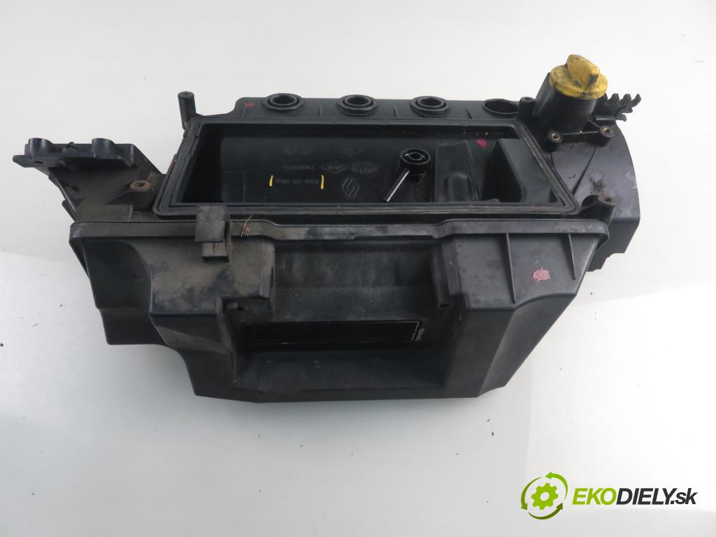 RENAULT CLIO II (BB_, CB_) HB 2002 0,00 1.2 16V - D4F 712 1149,00 Kryt Ventilov 8200120140 ; 8200120140A