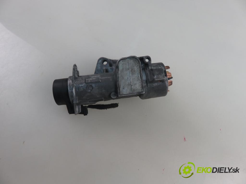 SEAT IBIZA IV (6J5, 6P1) HB 2009 59,00 1.4 TDI - BMS 1422,00 spinačka 4B0905851C (Spínacia skrinka)