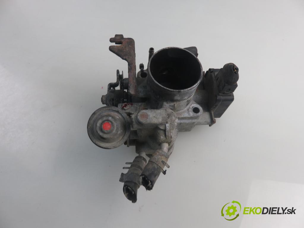 DAIHATSU FEROZA Hard Top (F300) TERENOWY 1995 70,00 1.6 i 16V 4x4 95 - HD-E 1590,00 Škrtiaca klapka 1799500271 (Škrtiaca klapka)