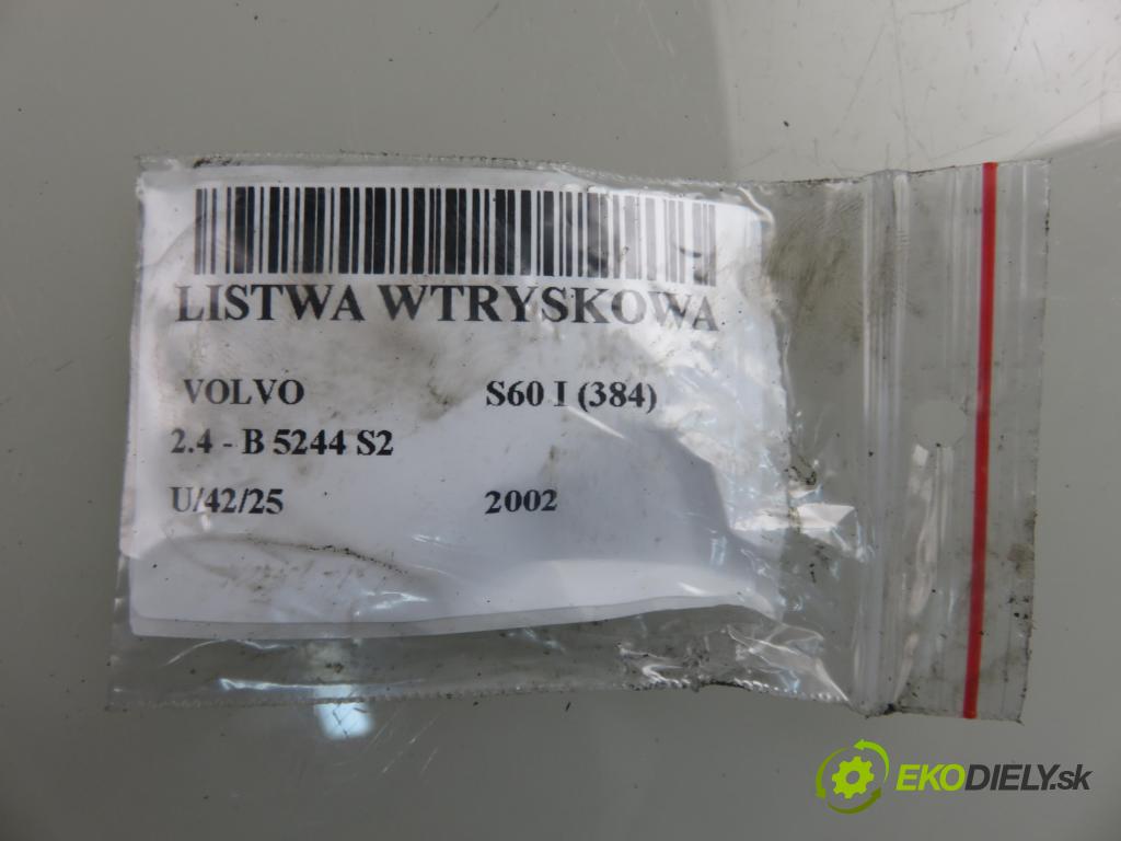 VOLVO S60 I (384) SEDAN 2002 103,00 2.4 140 - B 5244 S2 2435,00 Lišta vstrekovacia 9470229 ; 9202710 (Vstrekovacia lišta)