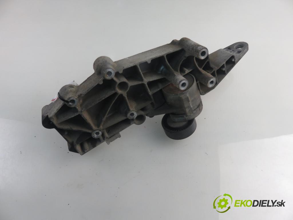 VOLVO S60 I (384) SEDAN 2002 103,00 2.4 140 - B 5244 S2 2435,00 Uchytenie alternátora 9497106