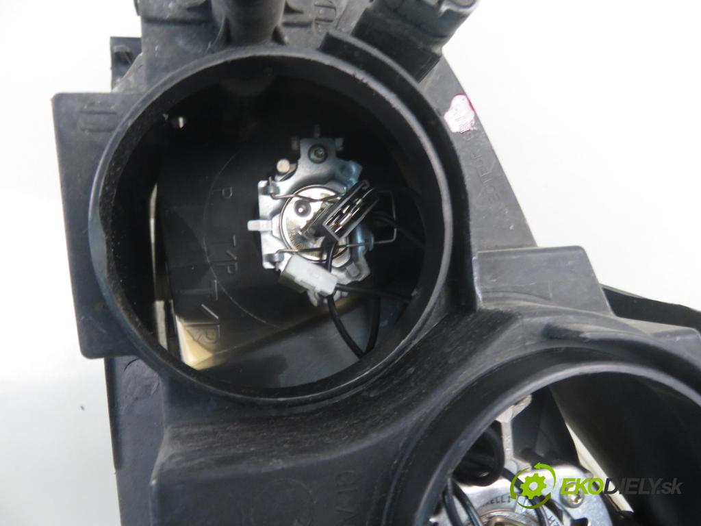 PEUGEOT 206 liftback (2A/C) HB 2001 55,00 1.4 75 - KFW 1360,00 světlo PP 9660535580